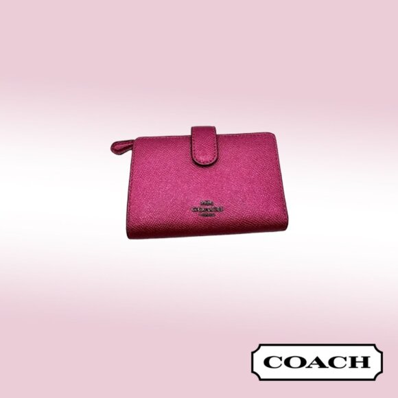 Coach Corner Zip Wallet – Metallic Pink Leather
Color: Metallic Pink - Picture 1 of 8